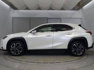 2025 LEXUS UX — фото 3