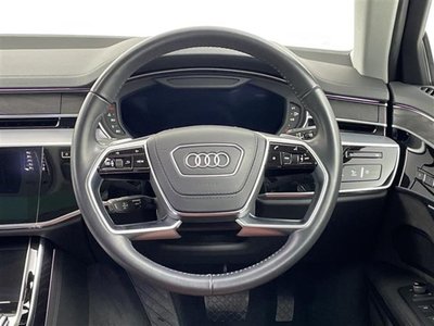 AUDI A8 - 4