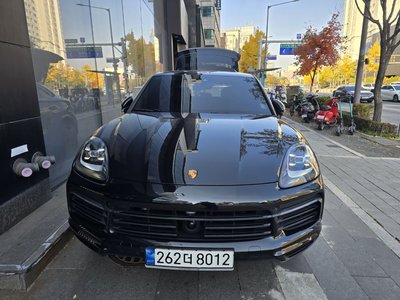 PORSCHE CAYENNE
