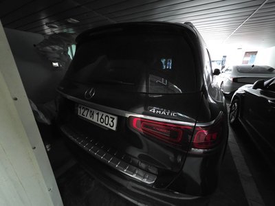 MERCEDES-BENZ GLS - 5