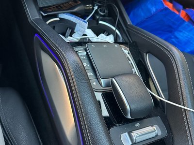 MERCEDES-BENZ GLE - 10