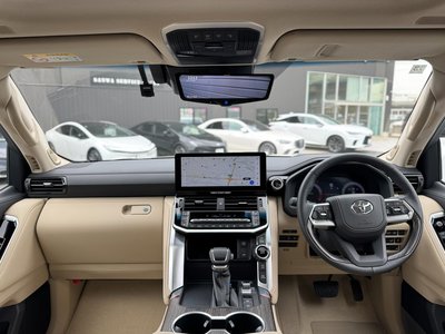 TOYOTA LAND CRUISER - 6