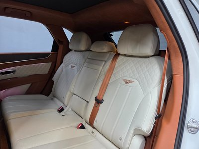 صورة 10 لـ 2023 Bentley BENTAYGA
