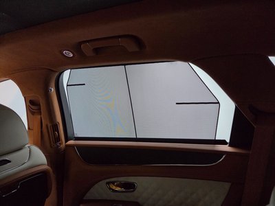 2023 Bentley BENTAYGA — миниатюра 12