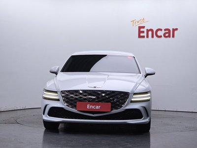 GENESIS G80 (RG3) - 2