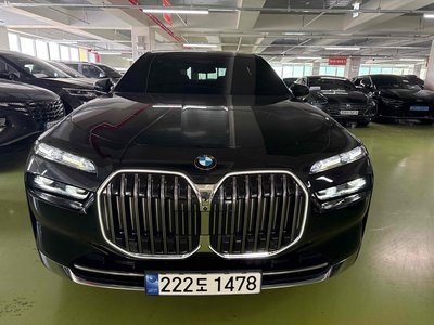 BMW 7 SERIES - 2