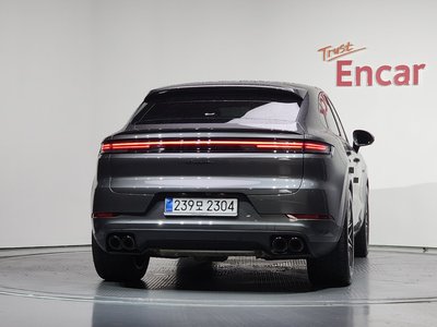 PORSCHE CAYENNE - 4
