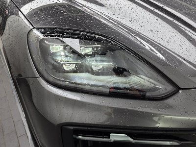 PORSCHE CAYENNE - 9