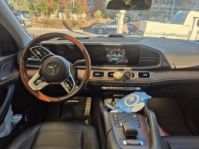 MERCEDES-BENZ GLS - 5