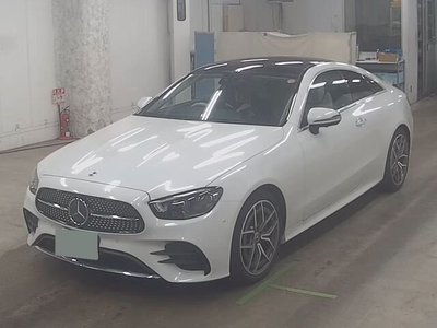 MERCEDES-BENZ E-CLASS - 4