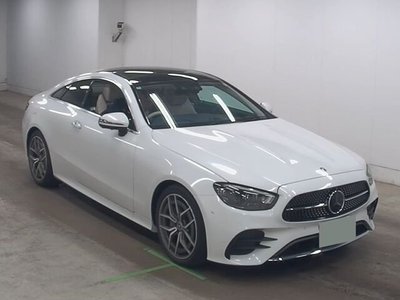 MERCEDES-BENZ E-CLASS - 1