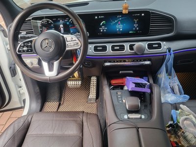 MERCEDES-BENZ GLS - 8