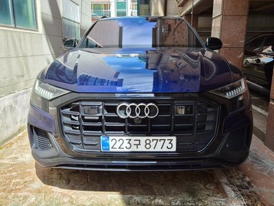2023 AUDI Q8 照片 1