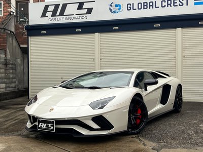 LAMBORGHINI AVENTADOR - 2