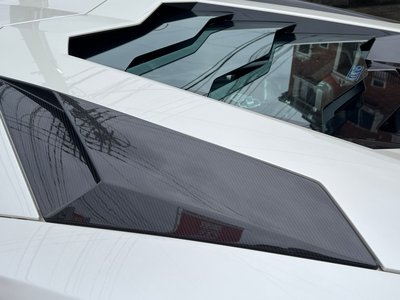 LAMBORGHINI AVENTADOR - 7