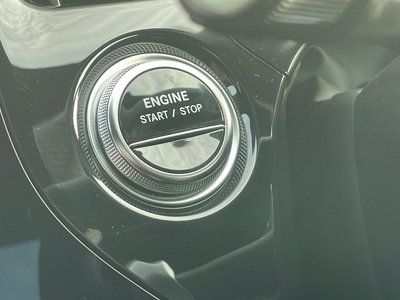 MERCEDES-BENZ E-CLASS - 9