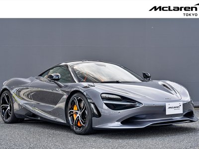 MCLAREN 750S