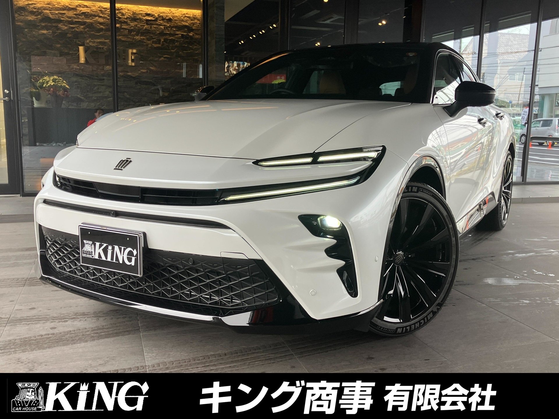 TOYOTA CROWN SPORT - View 1