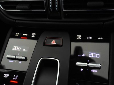 صورة مصغرة 25 لـ 2022 Porsche MACAN