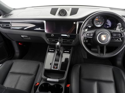 صورة مصغرة 17 لـ 2022 Porsche MACAN