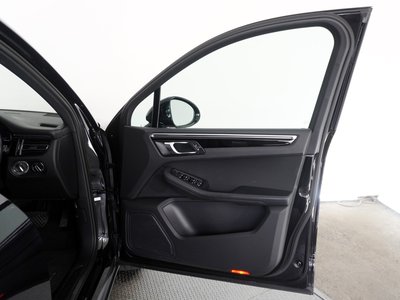 صورة مصغرة 30 لـ 2022 Porsche MACAN
