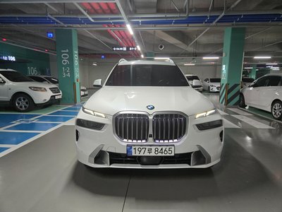 BMW X7