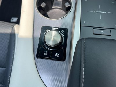 2020 Lexus RX — миниатюра 55
