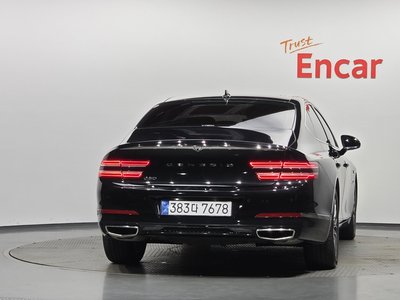 2022 Genesis G80 (RG3) photo 3
