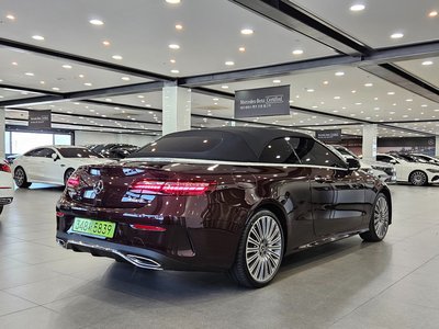 MERCEDES-BENZ E-CLASS - 5