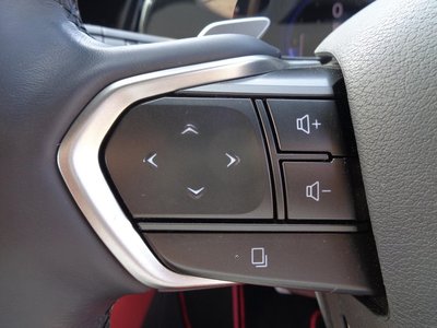 صورة مصغرة 38 لـ 2025 Lexus NX