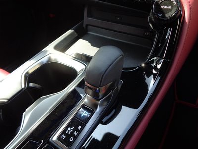 صورة مصغرة 33 لـ 2025 Lexus NX