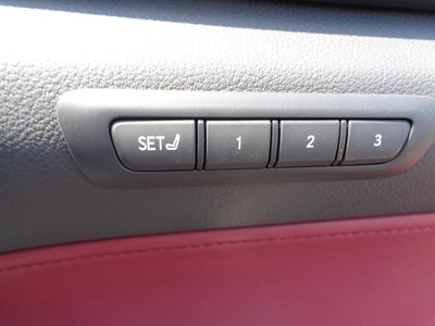 صورة مصغرة 37 لـ 2025 Lexus NX