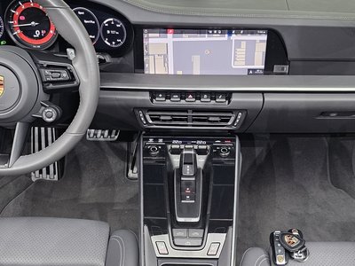 2021 Porsche 911 — миниатюра 20