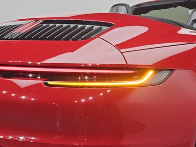 صورة 10 لـ 2021 Porsche 911