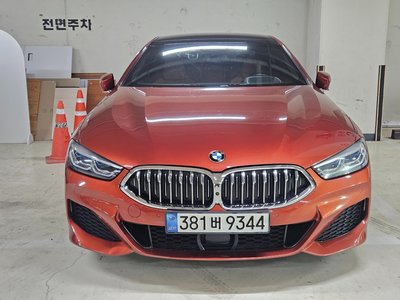 BMW 8 SERIES - 2