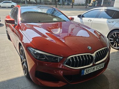 BMW 8 SERIES - 5