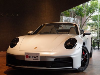 PORSCHE 911 CABRIOLET - 1