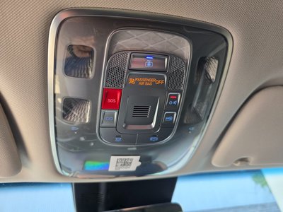 2023 Genesis GV70 — миниатюра 12