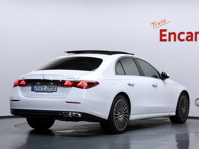 2024 Mercedes-BENZ E-CLASS 照片 3