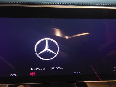 MERCEDES-BENZ GLC - 6