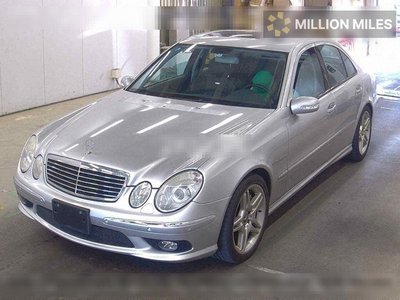 MERCEDES-BENZ E-CLASS - 4