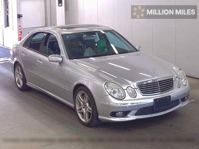 MERCEDES-BENZ E-CLASS - 1