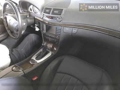 MERCEDES-BENZ E-CLASS - 3