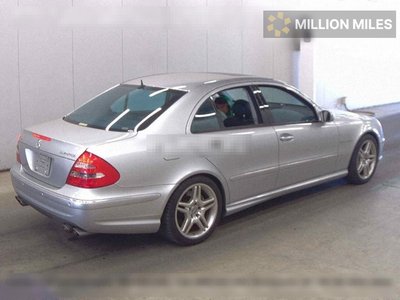 MERCEDES-BENZ E-CLASS - 5