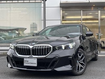 BMW 5 SERIES - 1