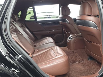 2022 Genesis G90 (RS4) — миниатюра 18