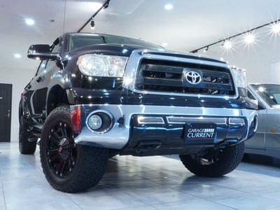 TOYOTA TUNDRA - 3