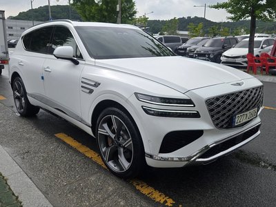 GENESIS GV80 - 3