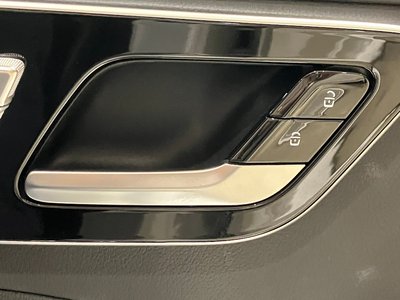 2022 Mercedes-BENZ C-CLASS — миниатюра 13