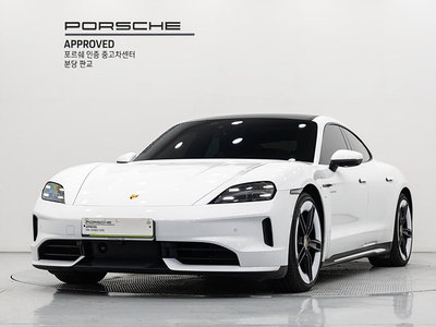 PORSCHE TAYCAN - 1
